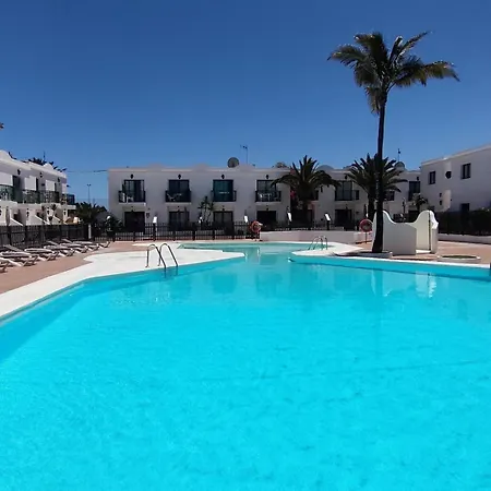 New Avatea Parque Natural, Piscinas Y Tennis